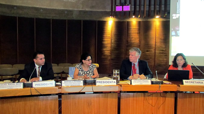 Imagen de la testera durante la XXVI Reunión de la Mesa Directiva del Consejo Regional de Planificación.