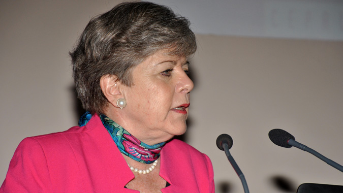 Alicia BAlicia Bárcena, Secretaria Ejecutiva de la CEPAL, durante la presentación del informe.