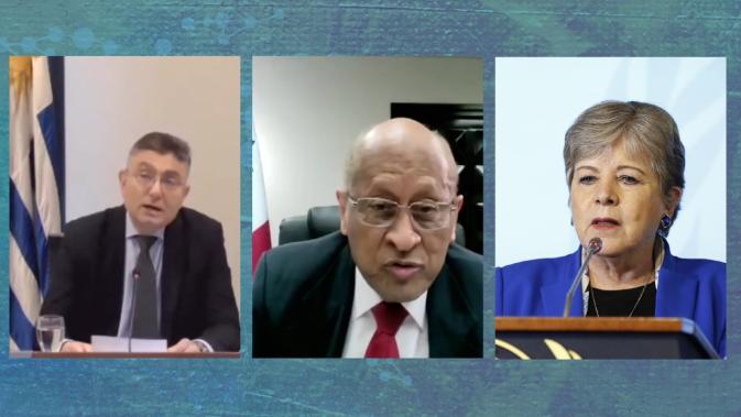 De izquierda a derecha, Isaac Alfie, Director de la OPP de Uruguay; Héctor Alexander, Ministro de Economía y Finanzas de Panamá, y Alicia Bárcena, Secretaria Ejecutiva de la CEPAL.