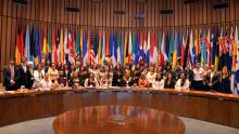 Imagen de los asistentes a la tercera reunión de la Mesa Directiva, en la clausura.